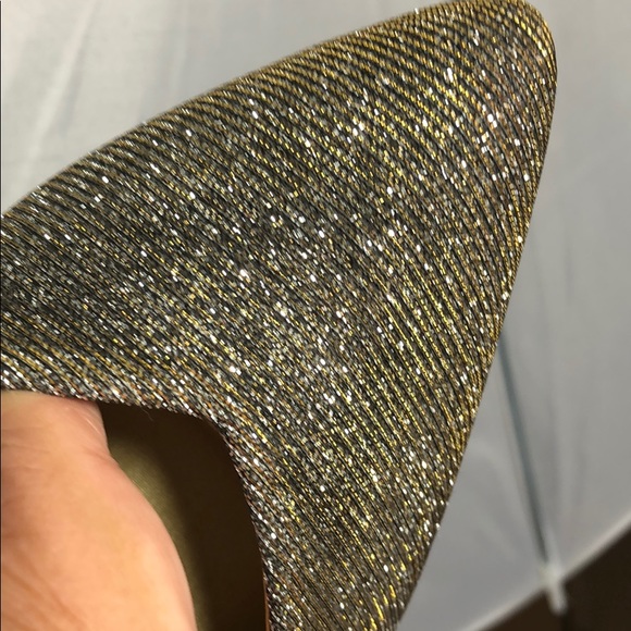 Women’s Mootsies Tootsies Gold & Silver Heels Size 9 - Picture 6 of 7